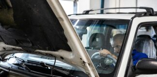 Troubleshooting Common Engine Problems on Yachts: Expert Solutions