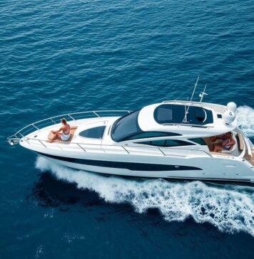 The Intersection of Technology and Lifestyle: Smart Yachting Innovations The Intersection of Technology and Lifestyle: Innovations in Smart Yachting