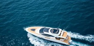 The Intersection of Technology and Yachting: A Modern Maritime Revolution The Intersection of Technology and Yachting: A Contemporary Maritime Revolution