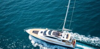 The Intersection of Technology and Yachting: A New Horizon The Intersection of Technology and Yachting: A New Horizon