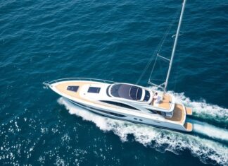 The Intersection of Technology and Yachting: Innovations on the High Seas The Intersection of Technology and Yachting: Innovations on the Open Seas